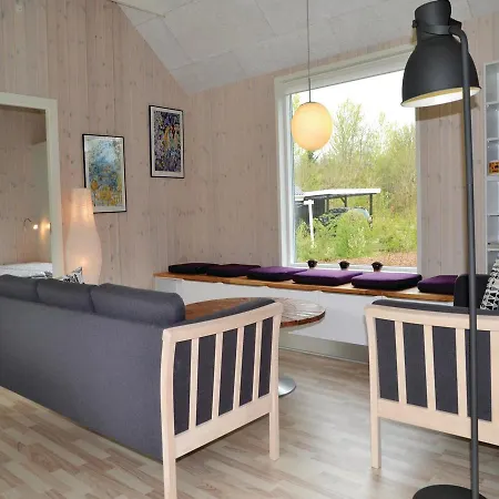 Three-bedroom Holiday In *